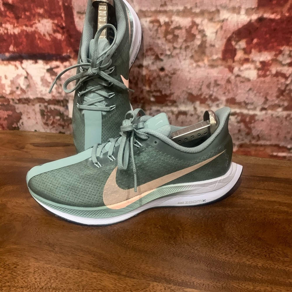 WOMEN’S NIKE PEGASUS 35 TURBO ZOOM X